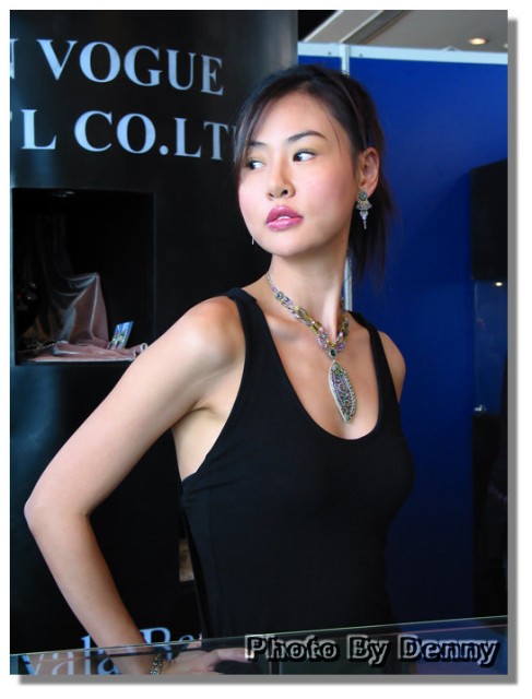 nicole 003