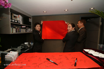 �ʭ��ۤ��G �}�����p