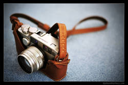 �ʭ��ۤ��G Contax G2