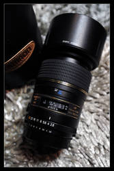 �ʭ��ۤ��G Lens for Sell