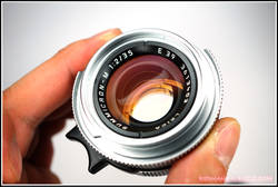 �ʭ��ۤ��G Leica Summicron-M 25/2