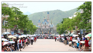 �ʭ��ۤ��G Parade