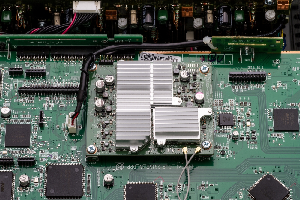 AVR-X4400H_HEOS_Module