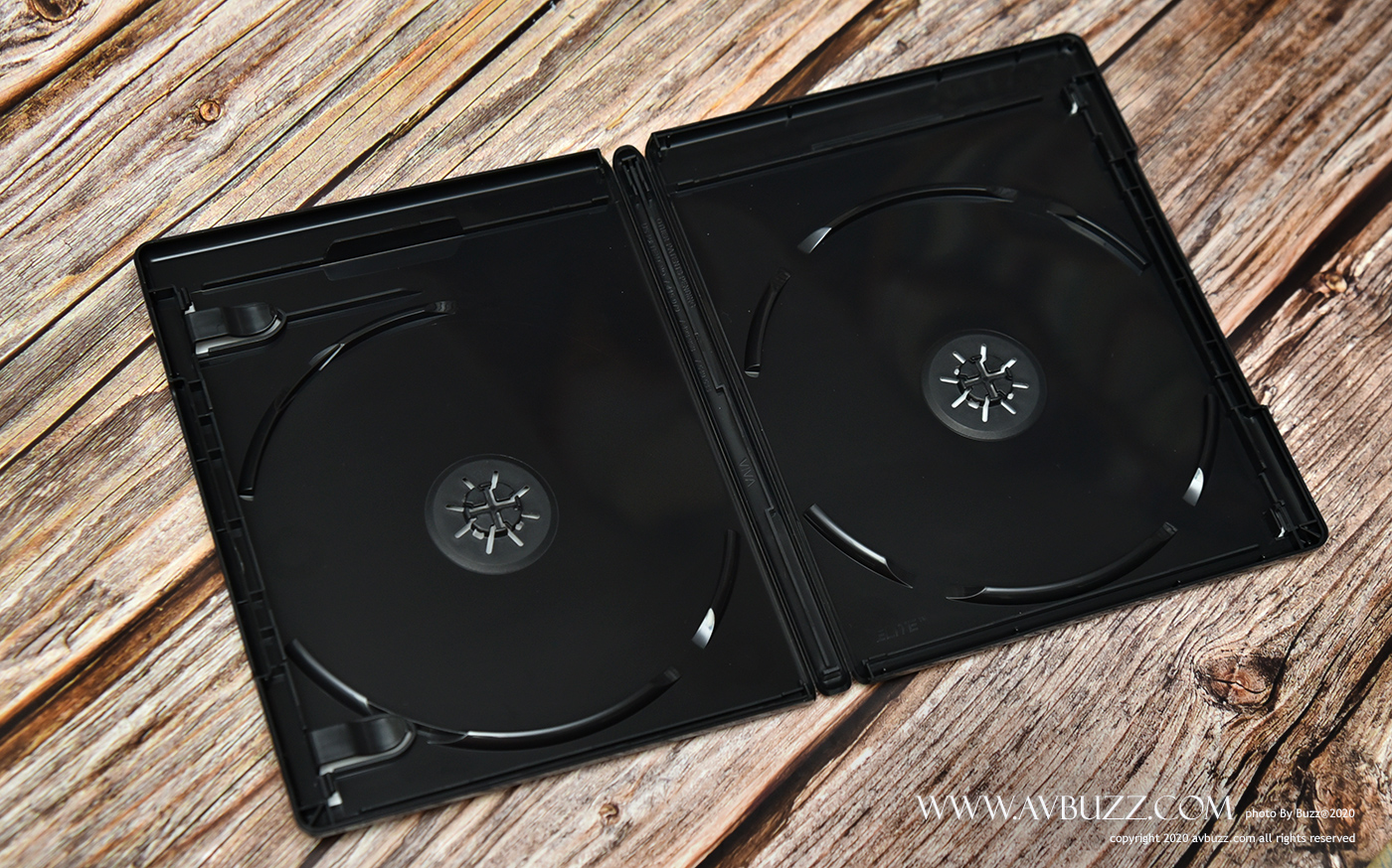 300-avbuzz-202000003