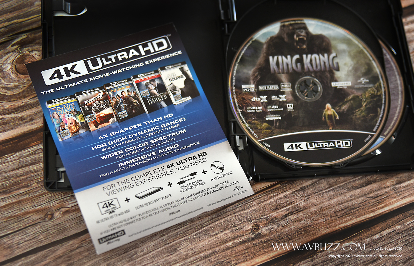 KING-KONG-AVBUZZ-AA00006