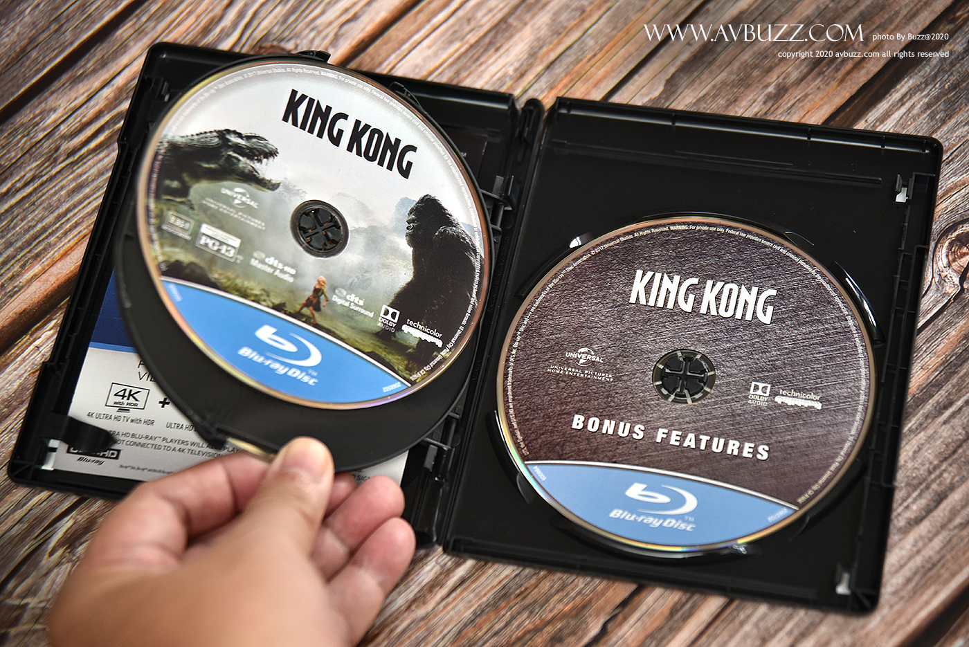 KING-KONG-AVBUZZ-AA00010