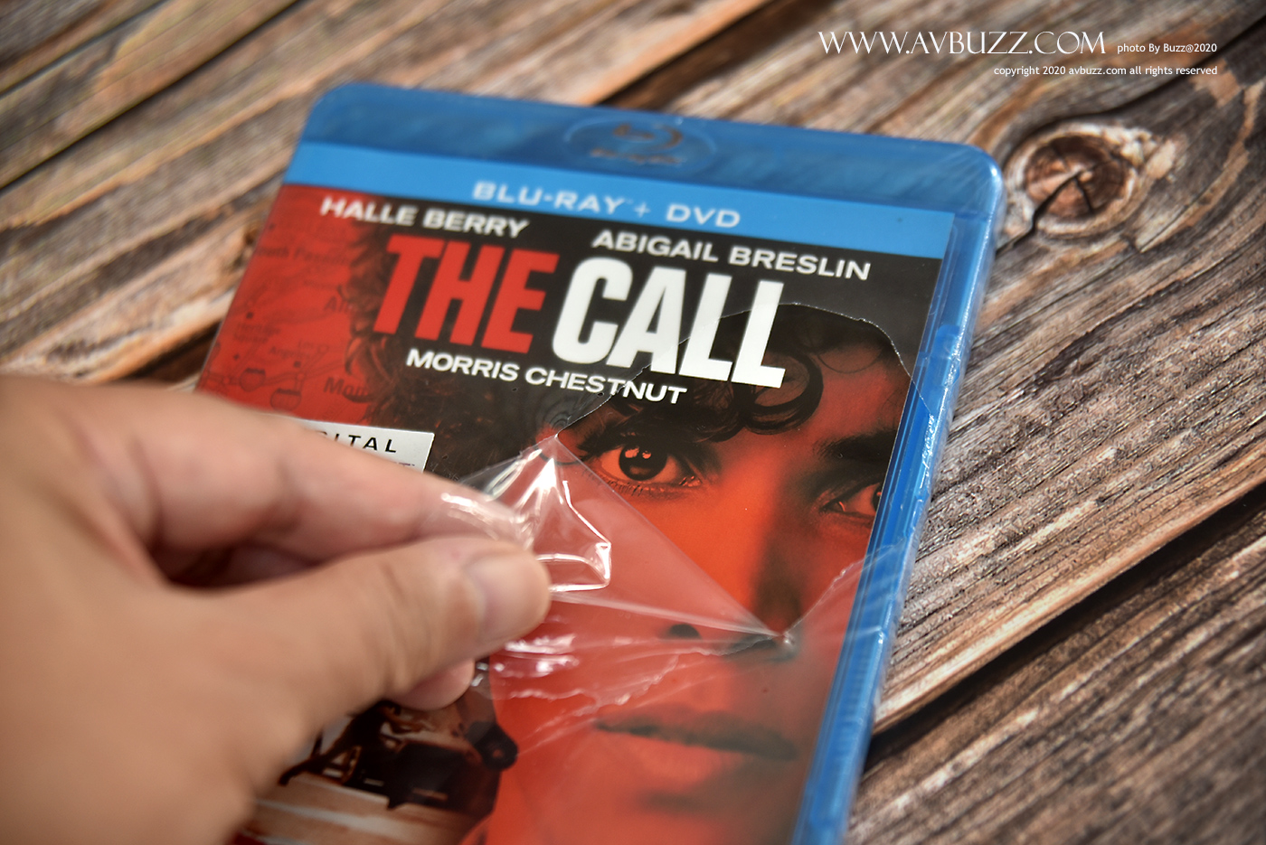 THE CALL-AVBUZZ-00001