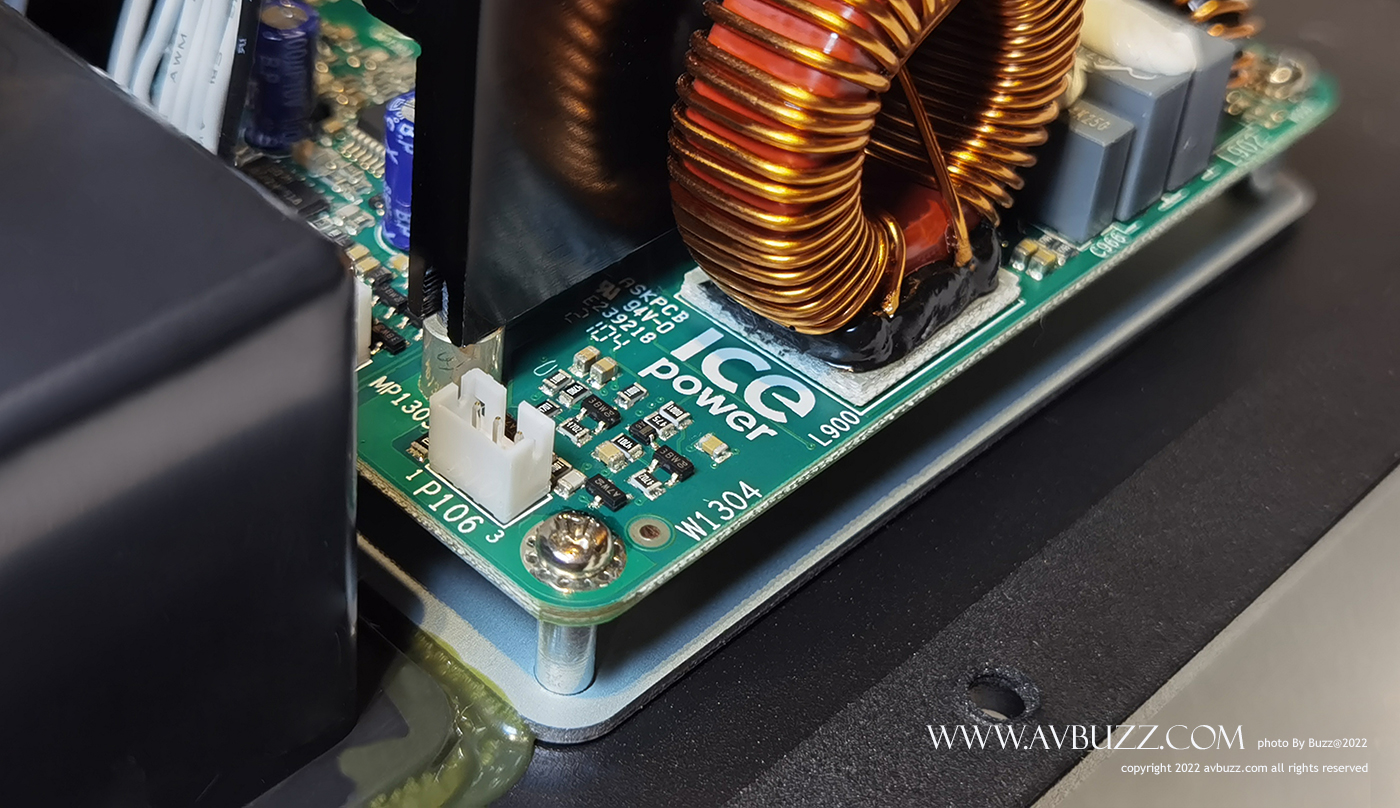 Miller & Kreisel X10+ 00008