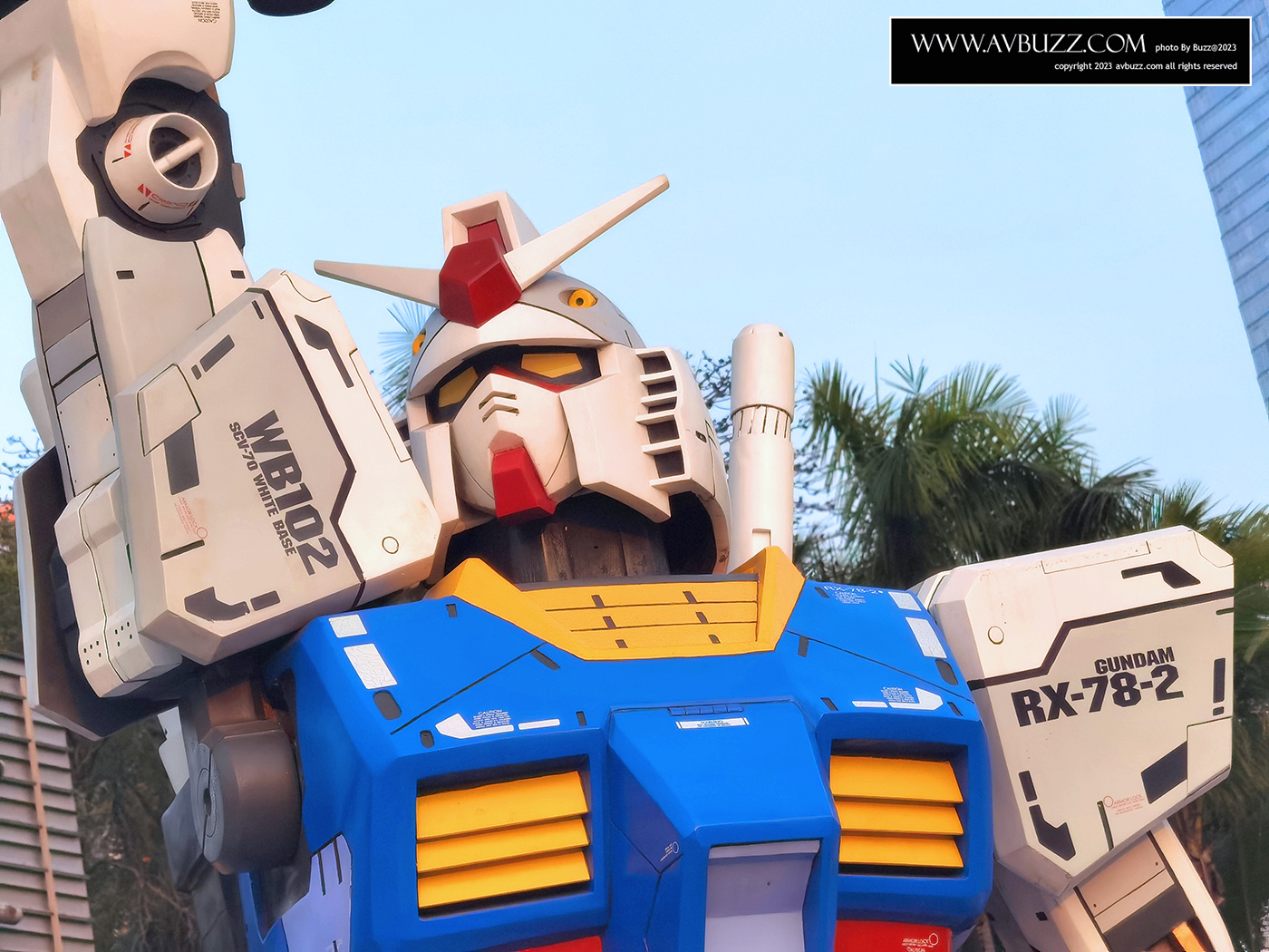 Gundam-Base-200002