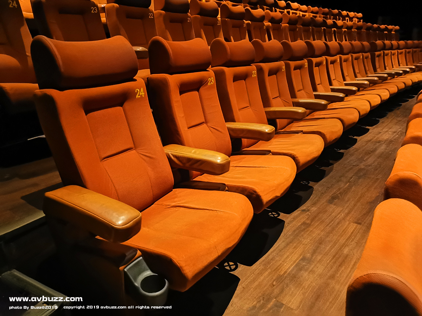 angel-hasfallen00002