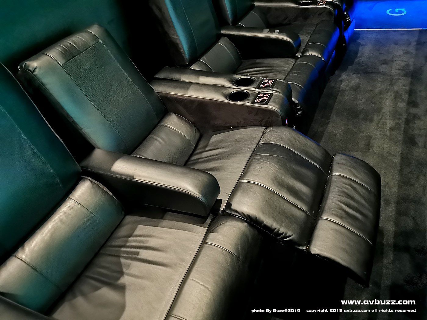 Marunouchi-Piccadilly 0334128