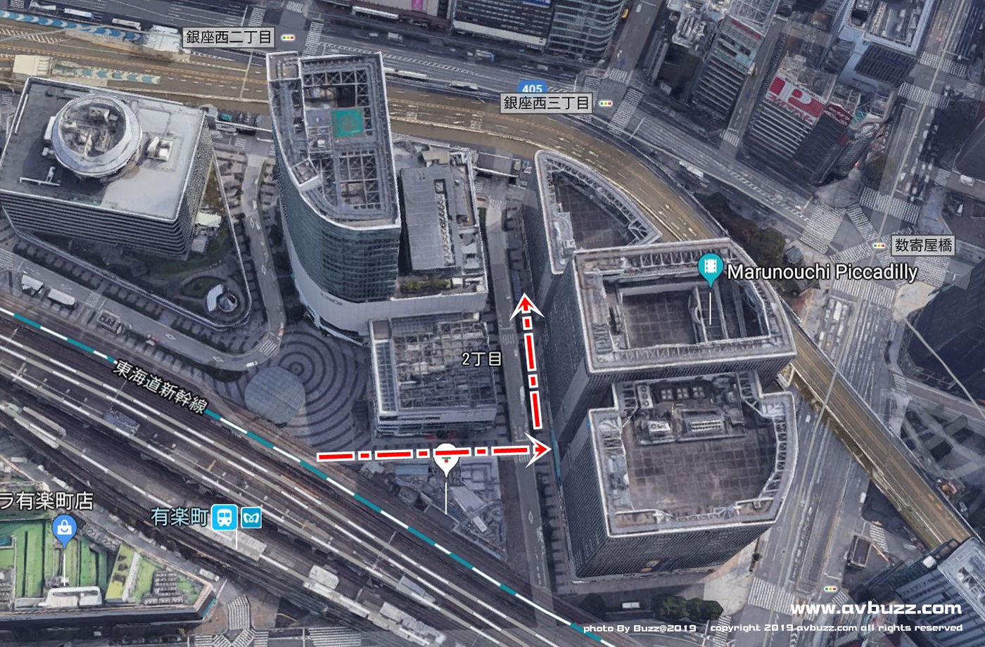 Marunouchi-Piccadilly 06635