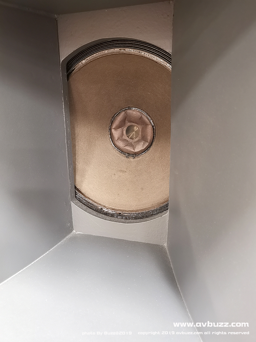 Shinjuku tower records 008