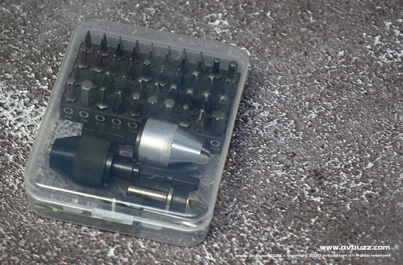 SUNFLAG avbuzz 00002