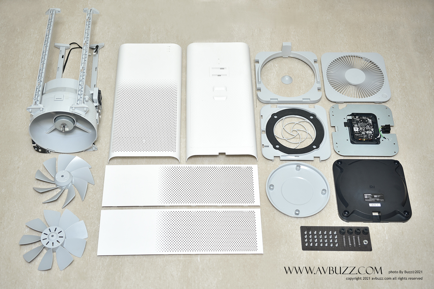 avbuzz-D00030221