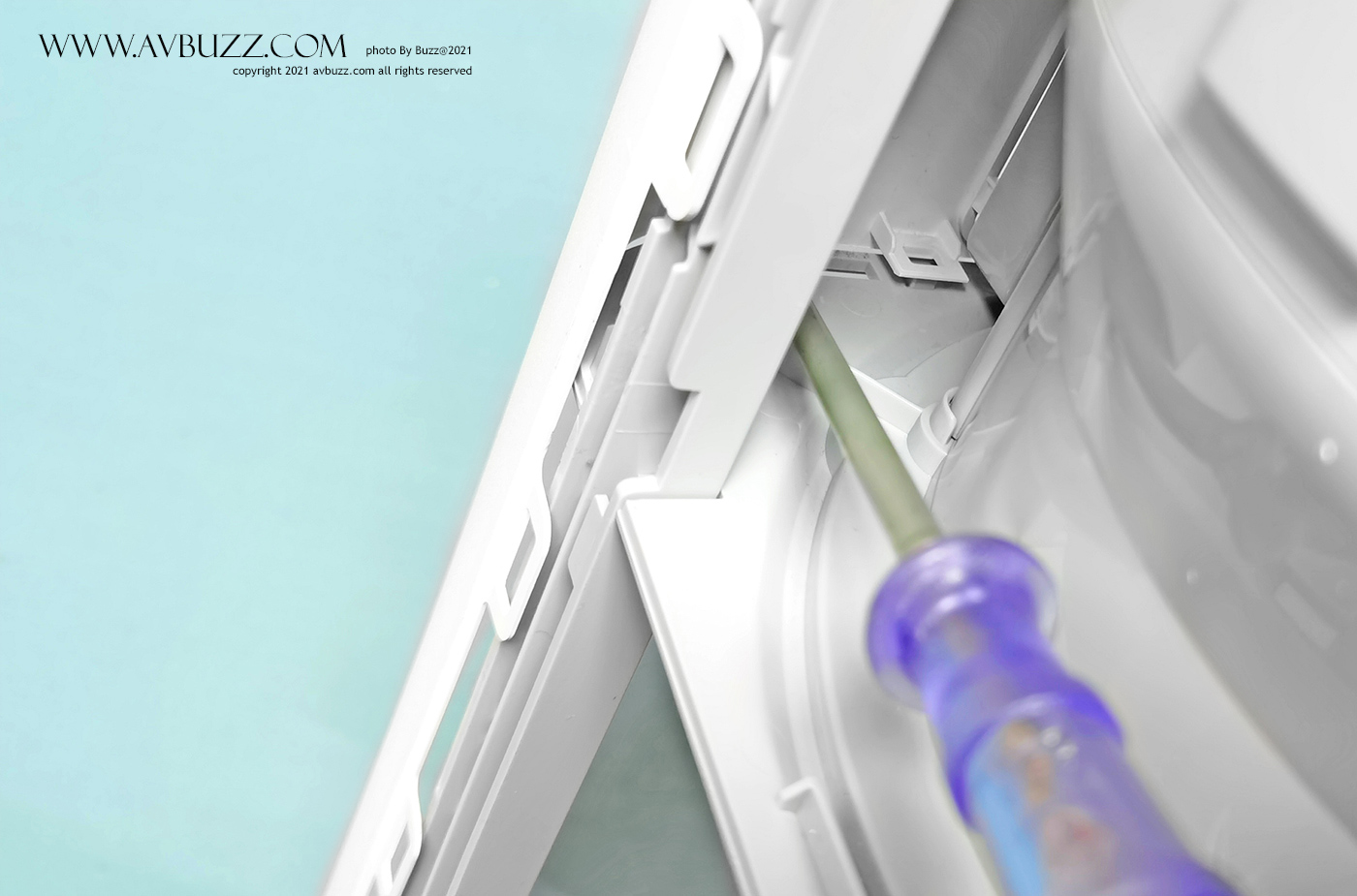 avbuzz-E00001