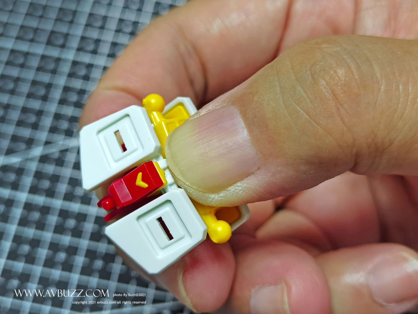 Gundam-Entry-Grade-78-211035