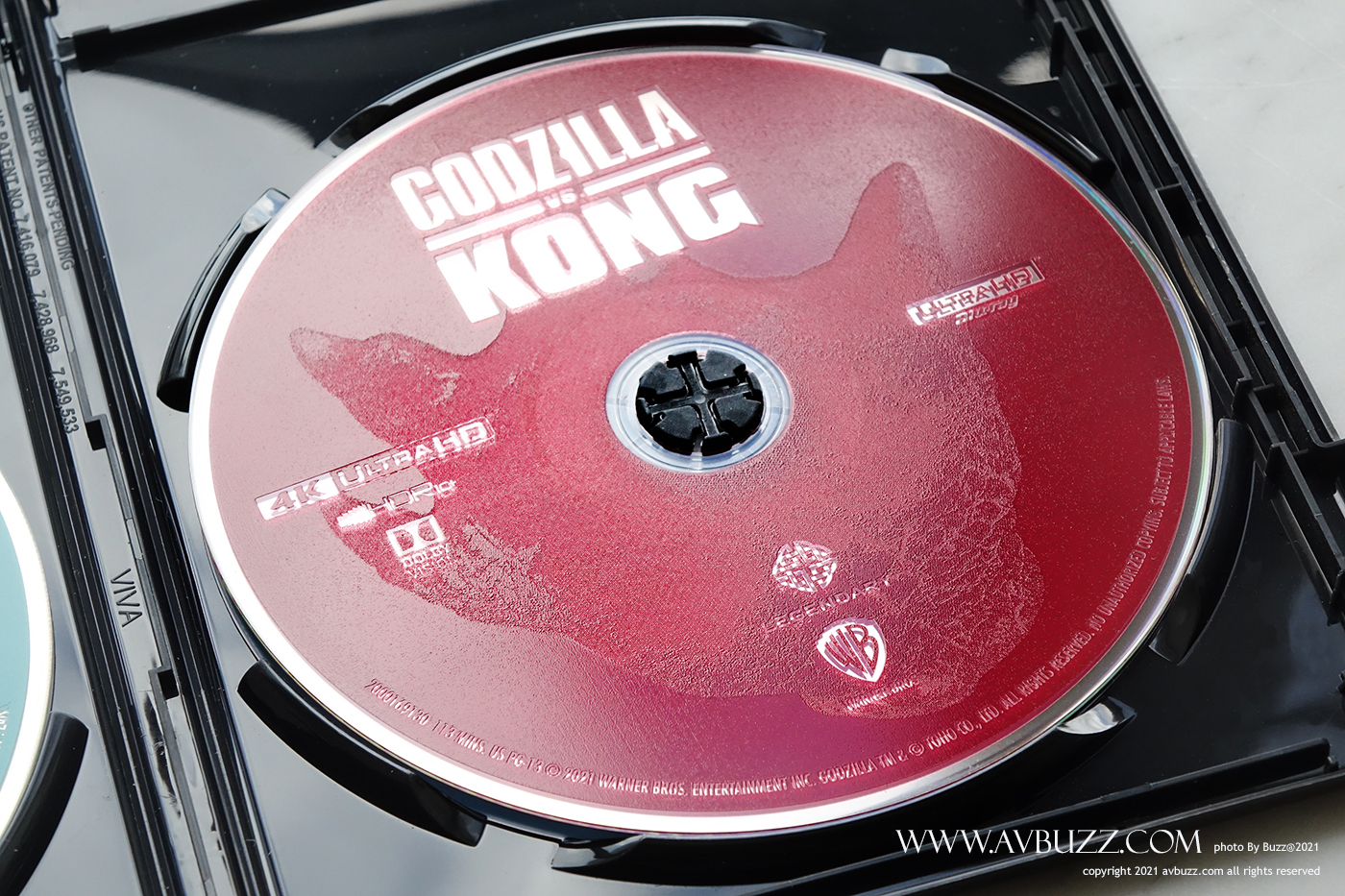 Godzilla-vs-Kong-4K-UHD-E000404