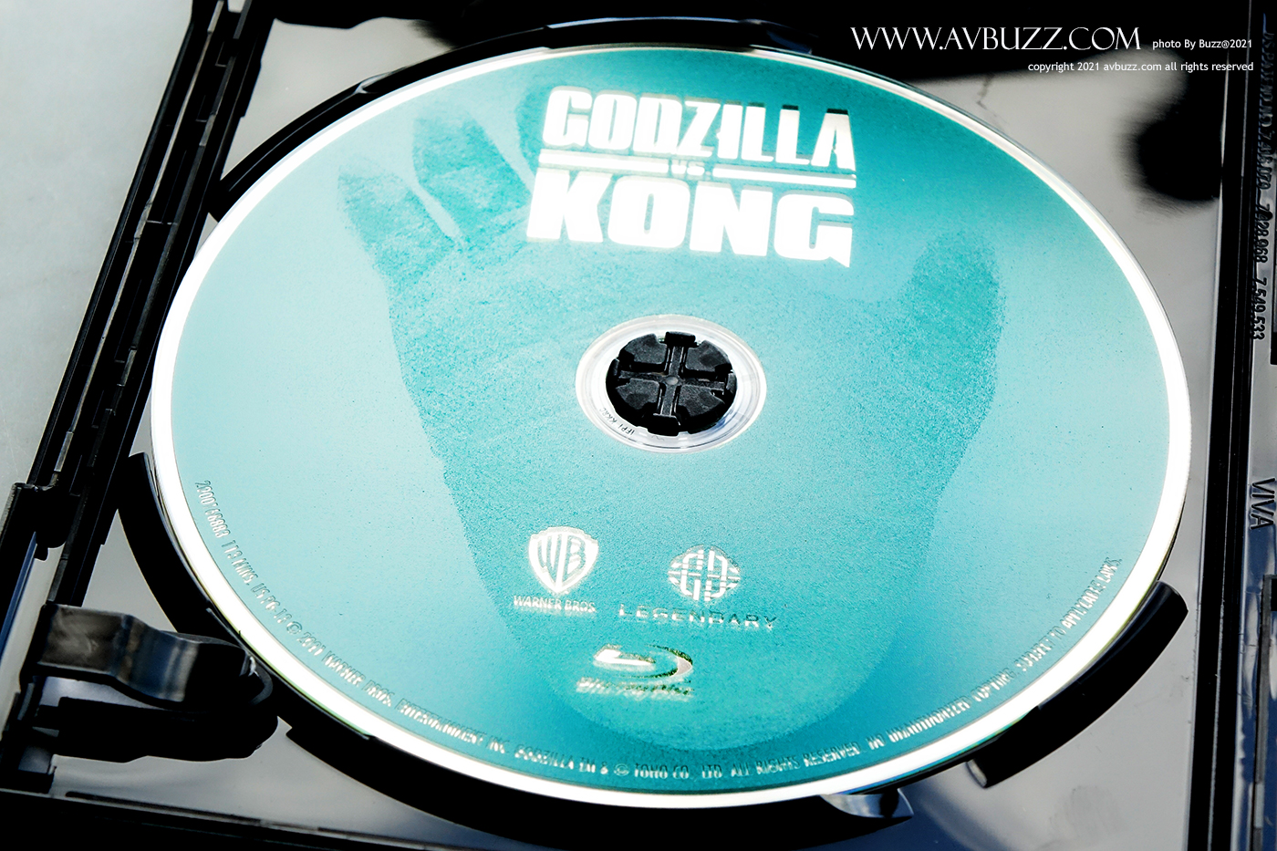 Godzilla-vs-Kong-4K-UHD-E00tt004