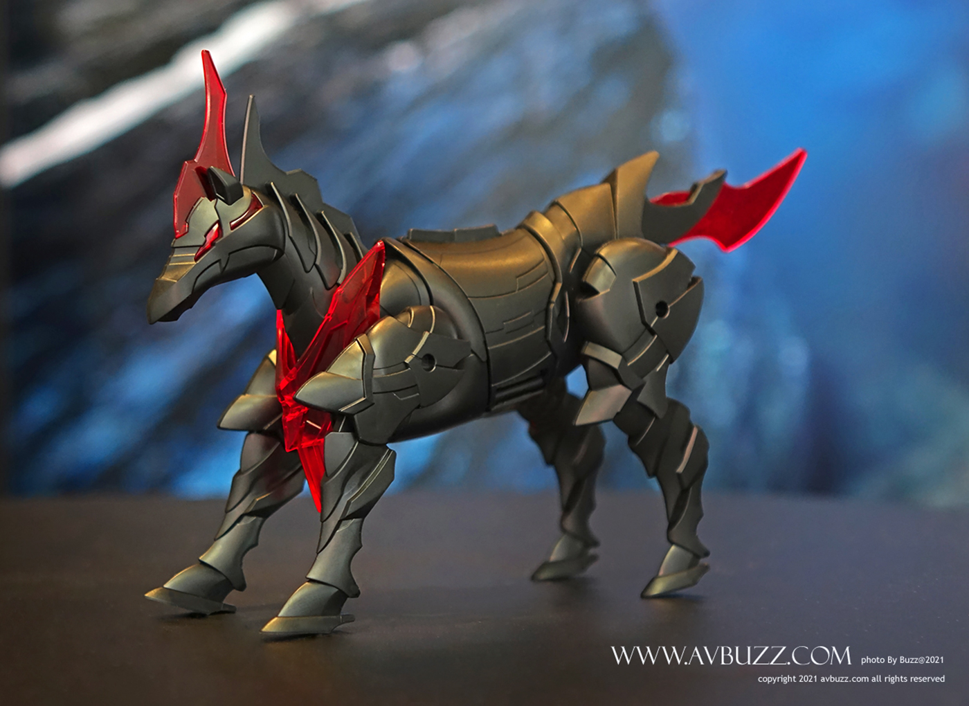 sdw-heroes-war-house-F0000522