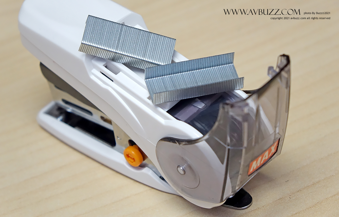 max avbuzz S00009