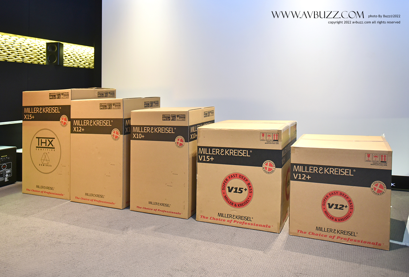Miller-&-Kreisel-V12+-00020