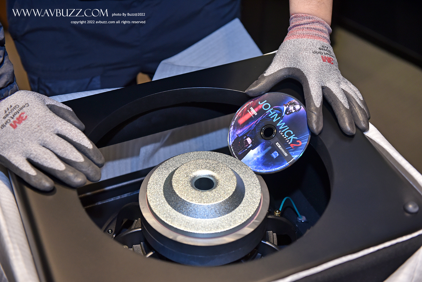 Miller & Kreisel X12+ 00006