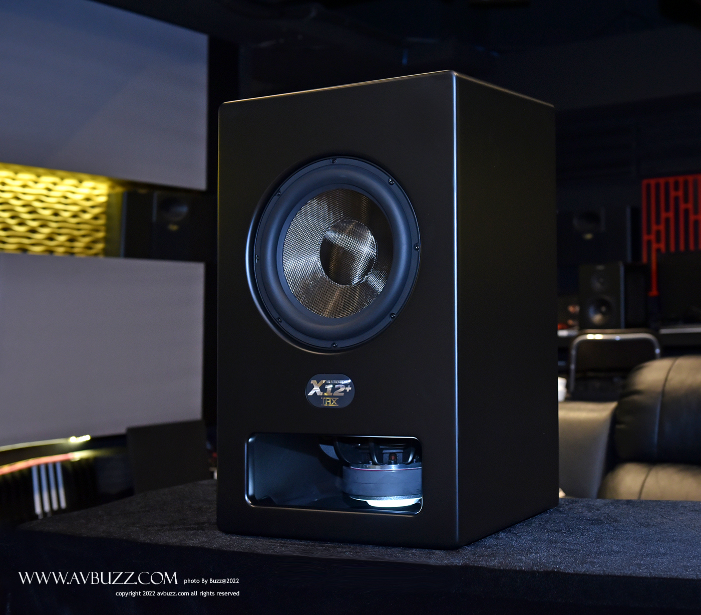 Miller & Kreisel X12+ 00012