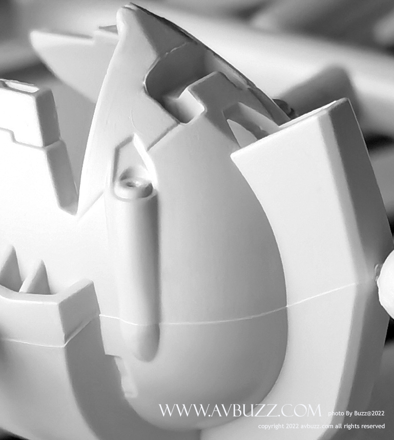 Entry-Grade-Nu-Gundam-A-001117