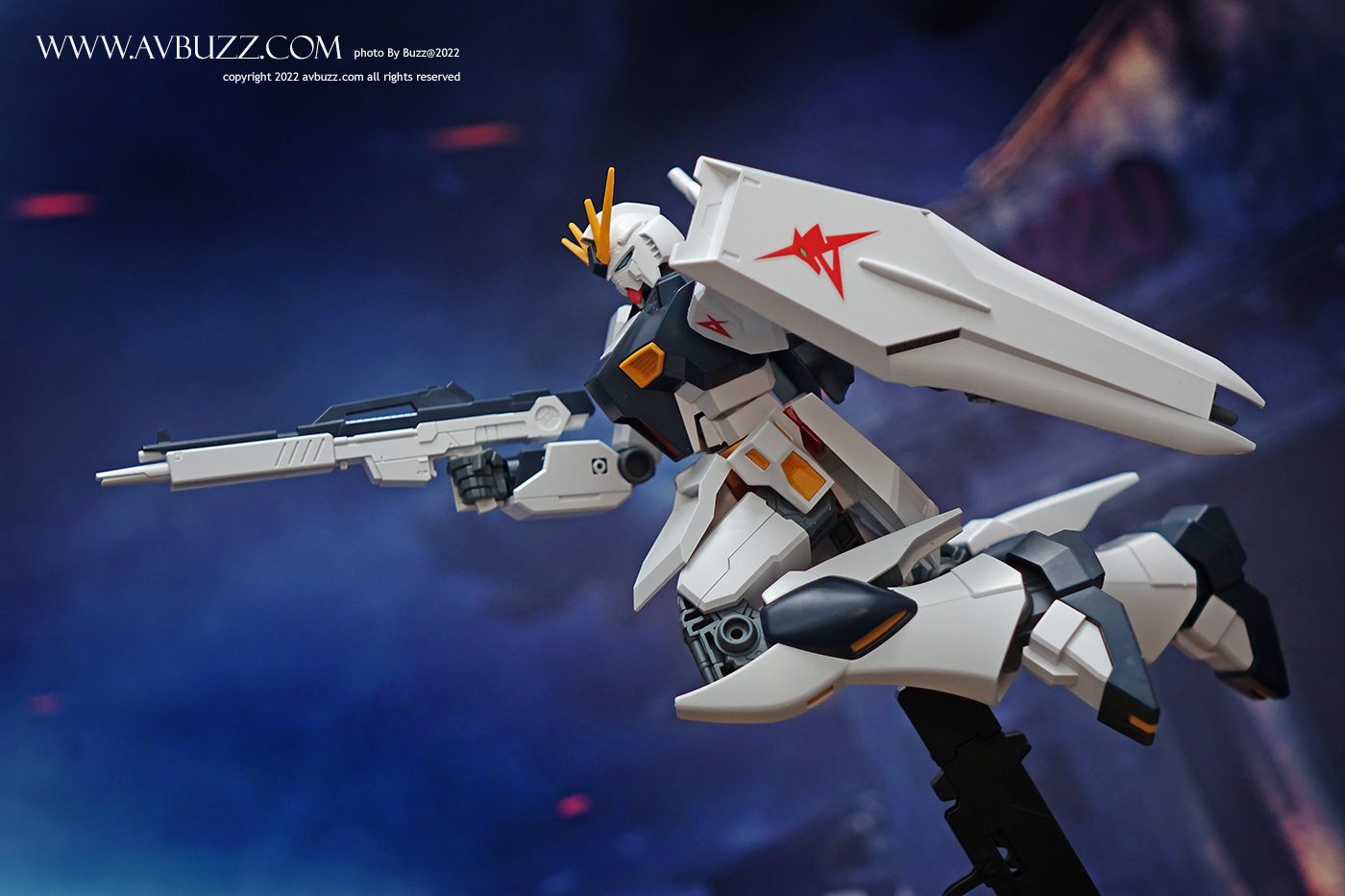 Entry-Grade-Nu-Gundam-B-00008