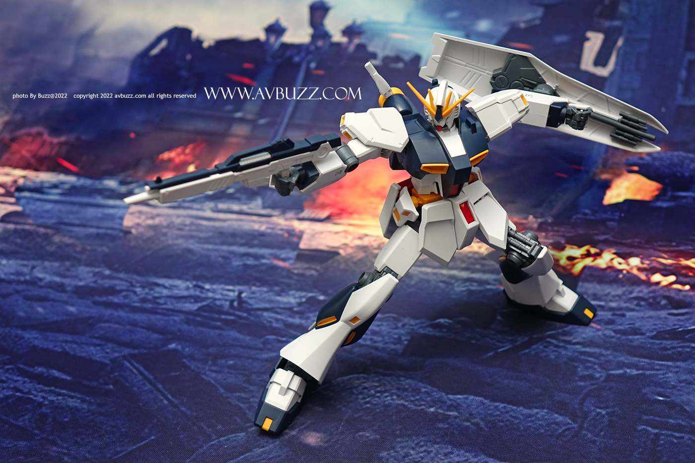 Entry-Grade-Nu-Gundam-B-0415