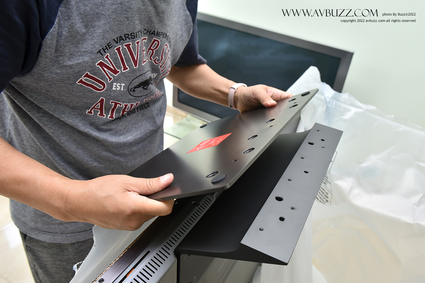 mitv6-75-avbuzz 00006