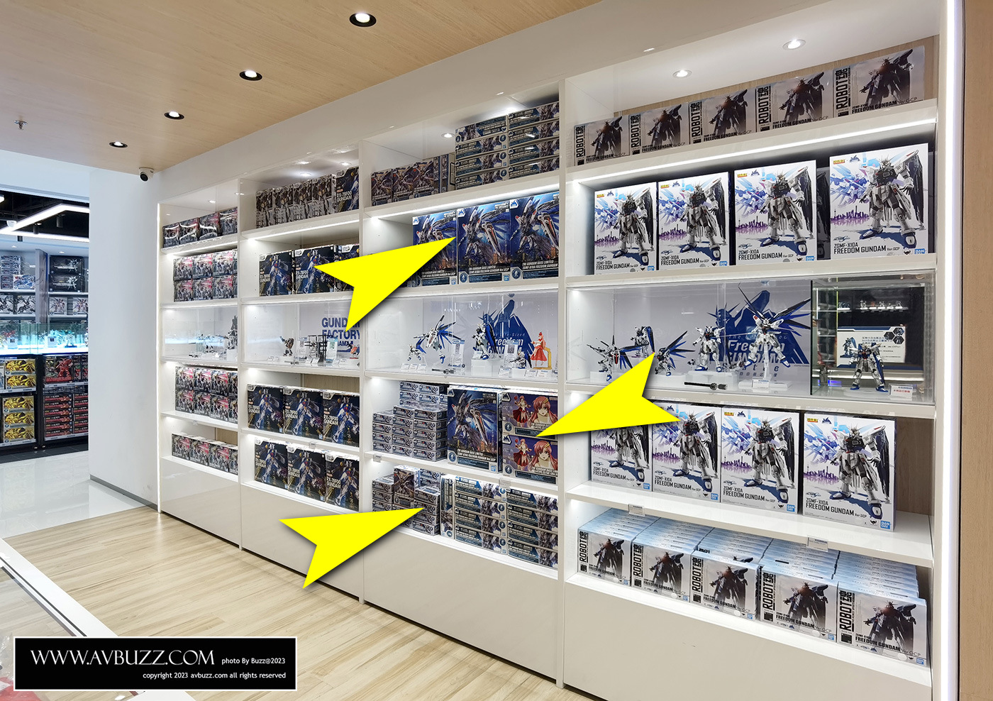Gundam-Base-14