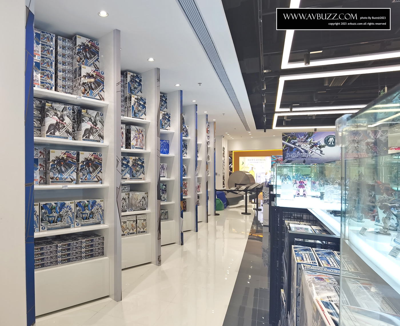 Gundam-Base-153454412