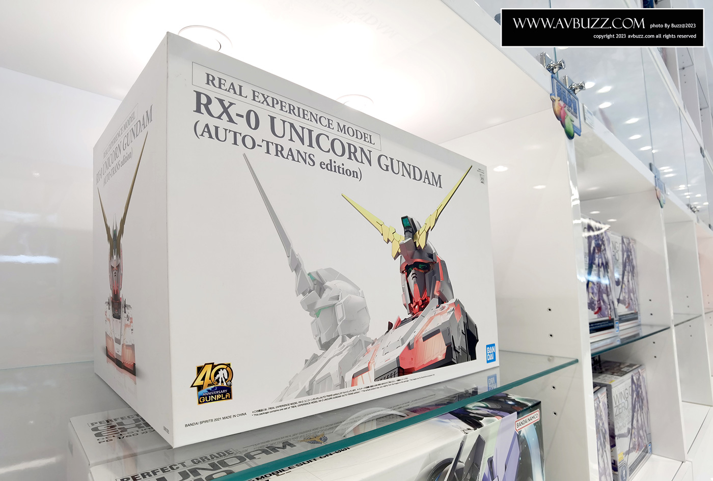 Gundam-Base-26010
