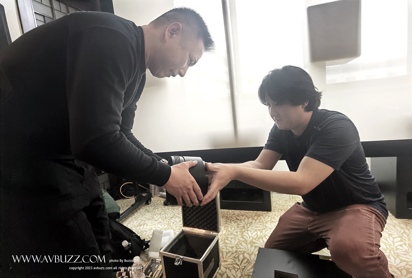 miro-sound-&-vision--001eee22