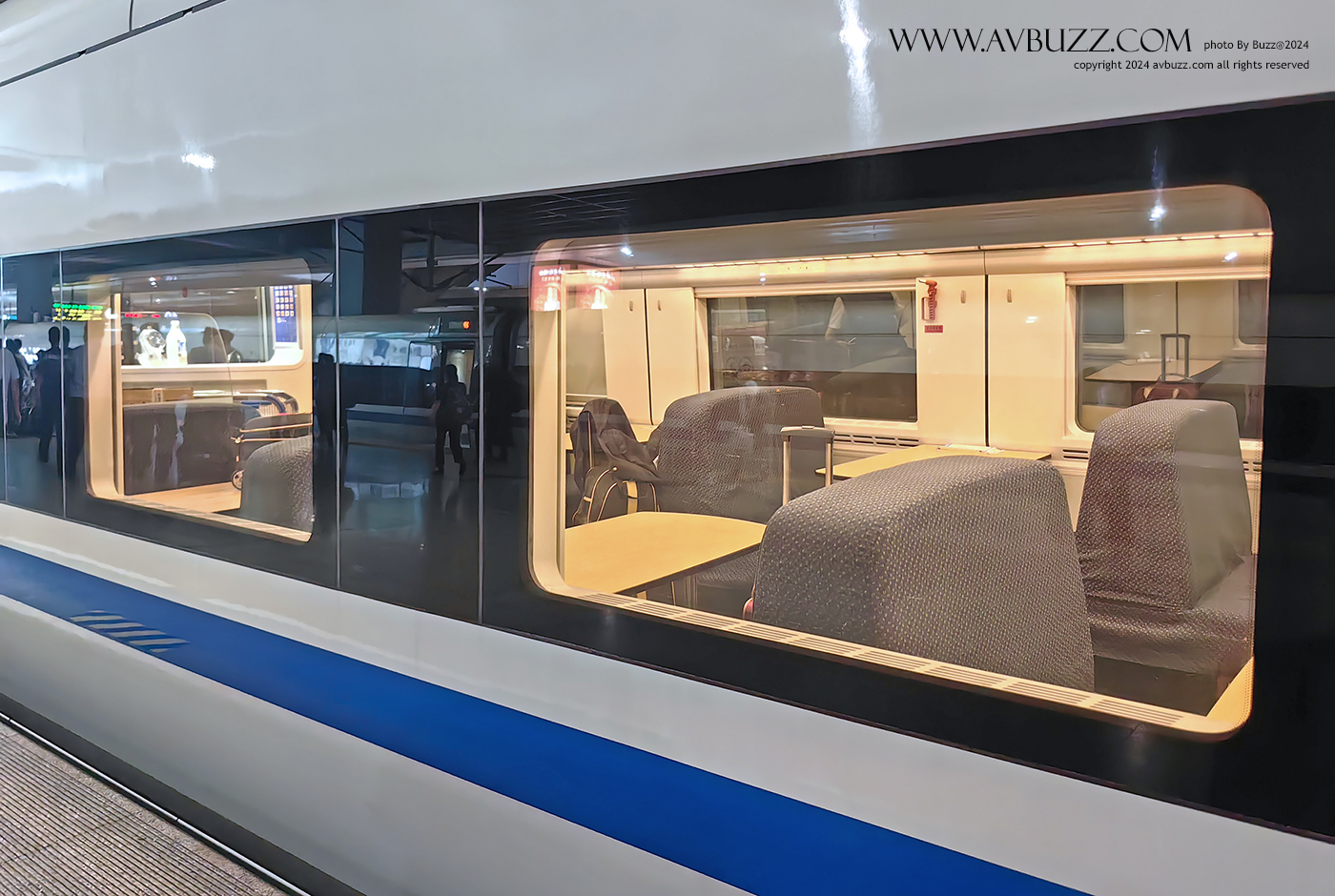 avbuzz +00030