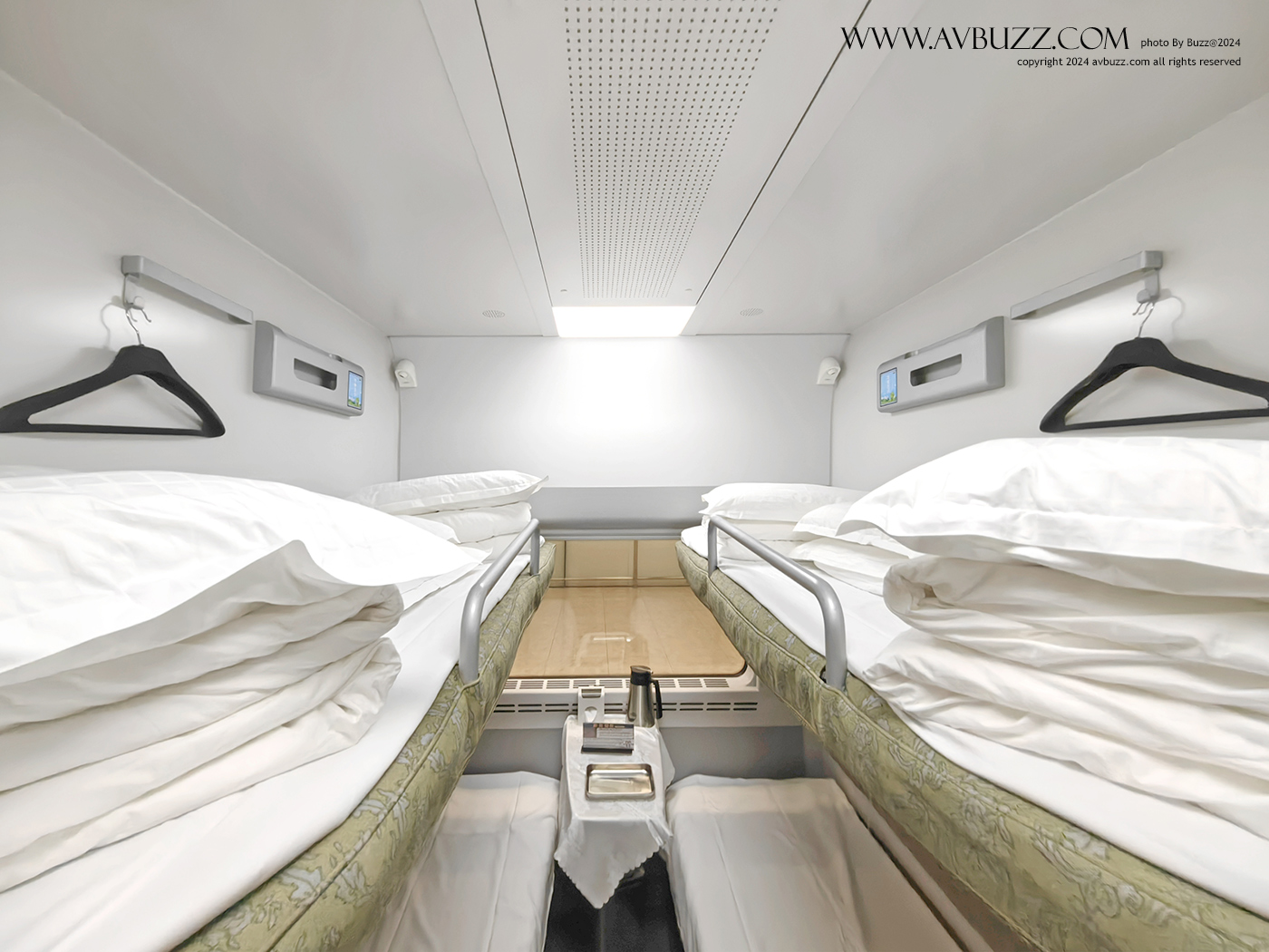 avbuzz +00041